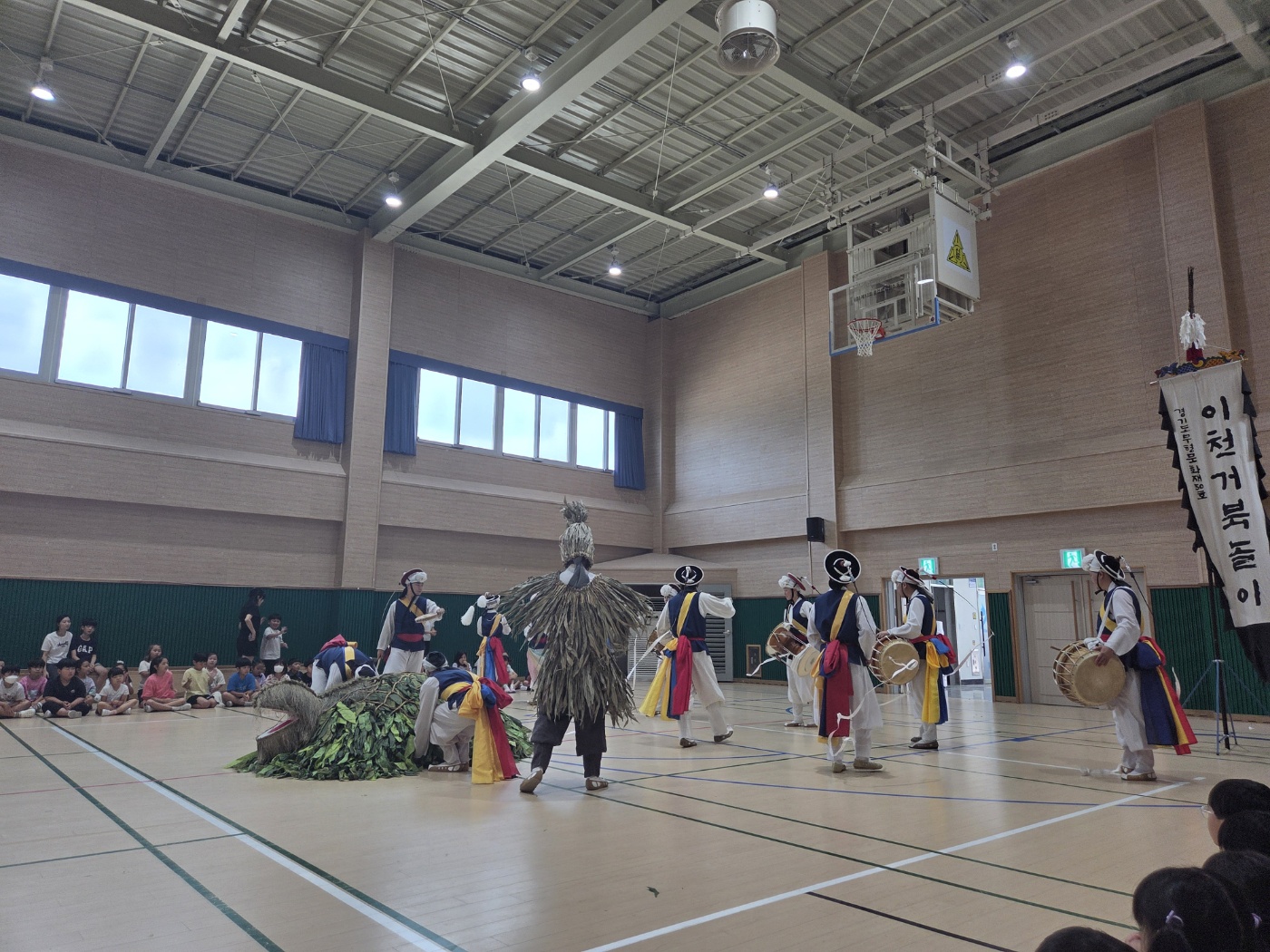 KakaoTalk_20251001_185957661_06.jpg
